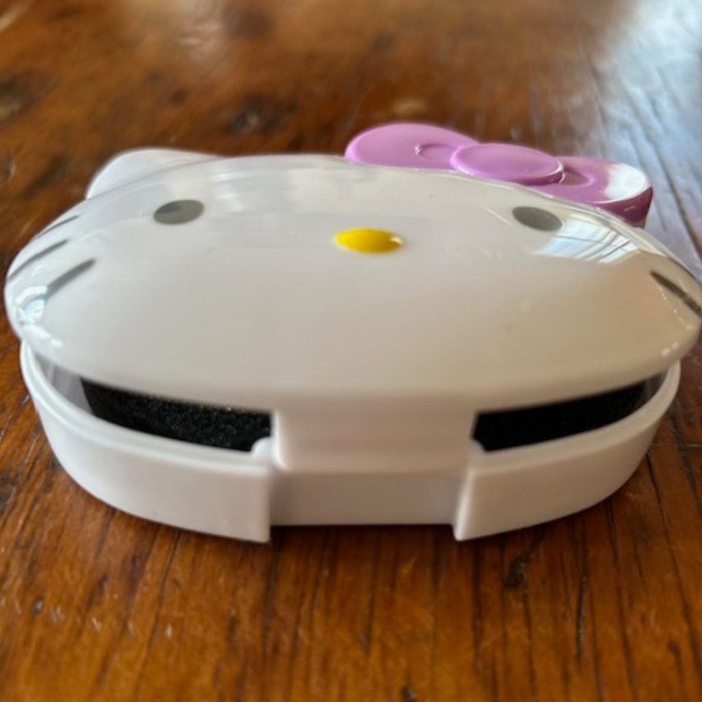 Hello Kitty Jewel Case - Picture 4 of 9